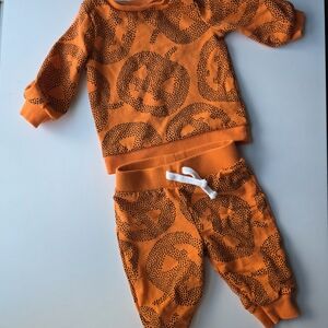 Carter's Pumpkin Patterned Baby Outfit 3m